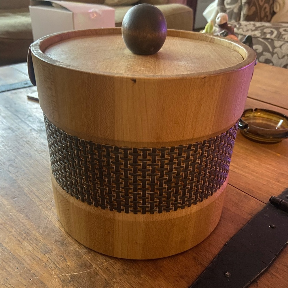 Vintage MCM Elmer Mfg Wood & Leather Ice Bucket
